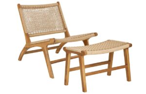 Nordic Living Teakové křeslo Debra s podnožkou